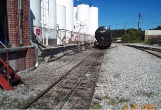 Oil Contaminated Track Siding Following Four Months of HC-2000 Treatment