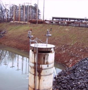 hydrocarbon sensor pond outlet control
